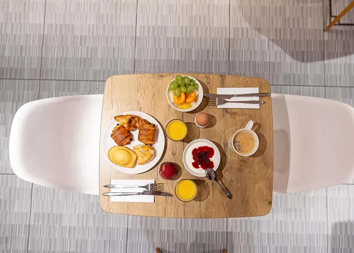 Ibis Daumesnil Porte Doree